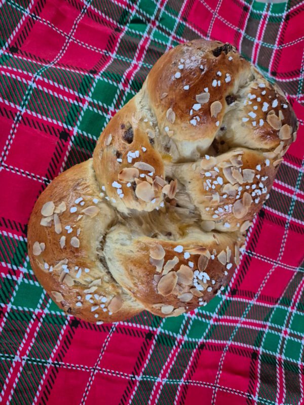 Delikatess Butterbriochezopf mit Rosinen - Backtag 11.07.2025 – Bild 4