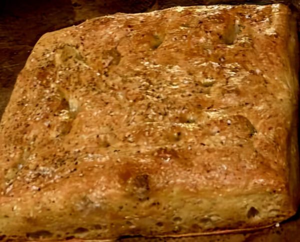 Focaccia mit Oliven- & Trüffelöl – fluffig, aromatisch, italienisch - Backtag 02.10.2025